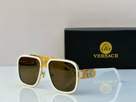 Picture of Versace Sunglasses _SKUfw55559000fw